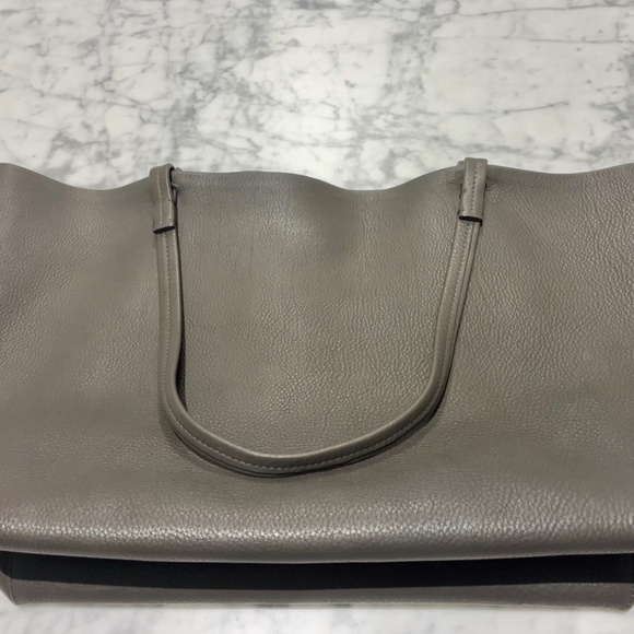 The Row XL Park 3 E/W Tote - Picture 3 of 8